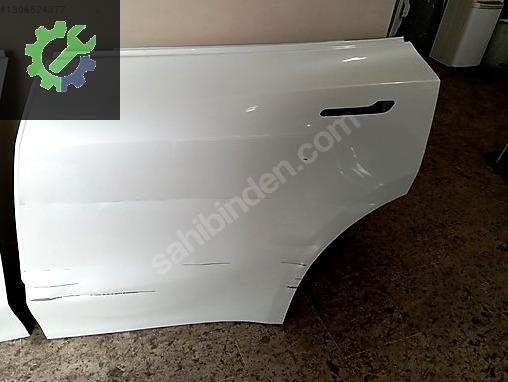TESLA Y SOL ARKA KAPİ