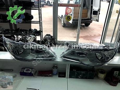 Volkswagen Tiguan Sol Ön Far çıkma parça