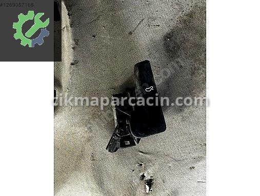 Volkswagen Tiguan Kaput Açma Kolu çıkma parça