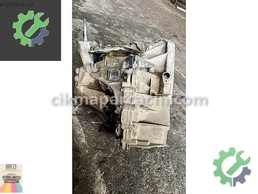 Nissan Qashqai Manuel Şanzıman TL4083 çıkma parça