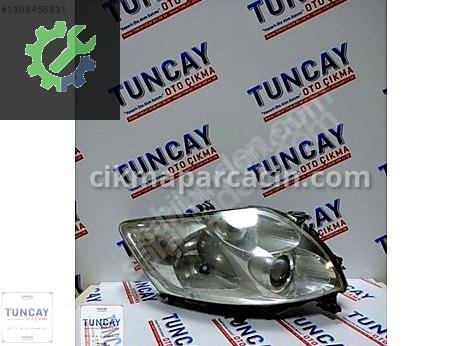 Toyota Auris Sol Ön Far çıkma parça