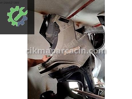 Toyota Auris Sağ Sürgülü Kapı çıkma parça