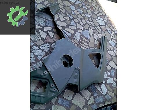 TOYOTA AURİS SOL ARKA CAMURLUK ORJİNAL