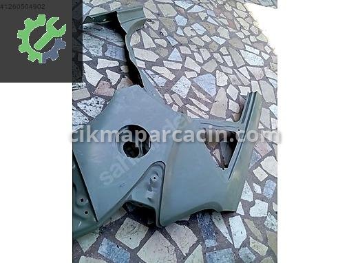 Toyota Auris Sol Arka Çamurluk çıkma parça