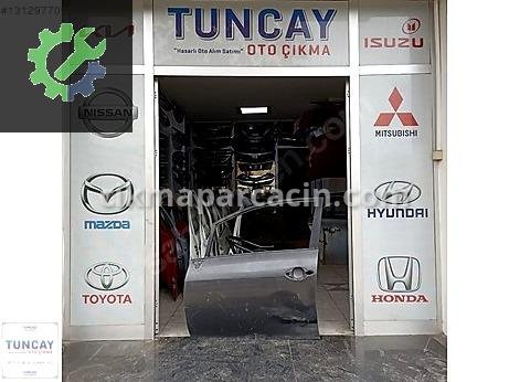 Toyota Auris Kapı (Ön Sol) çıkma parça