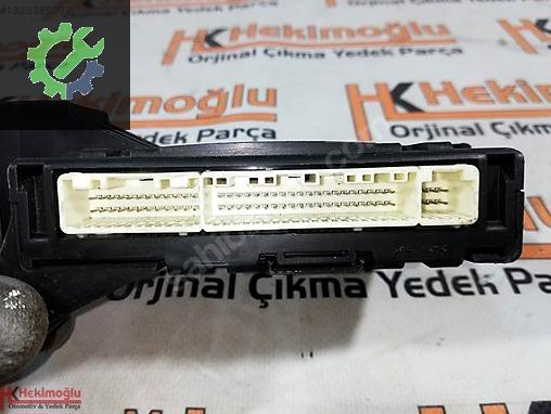 Toyota Avensis Beyin 88650-05242 çıkma parça