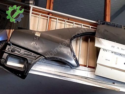 TOYOTA AVENSİS SAG ARKA CAMURLUK 2003-2008