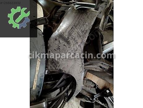 Toyota Avensis Sağ Sürgülü Kapı çıkma parça