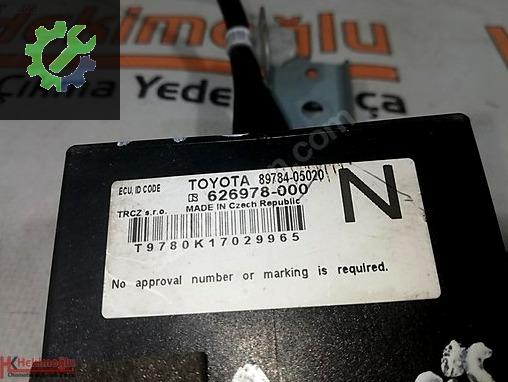 Toyota Avensis Beyin 626978000 çıkma parça