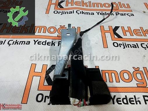 Toyota Avensis Beyin 626978000 çıkma parça