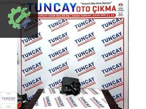 TOYOTA COROLLA AURİS AVENSİS 1.6 BENZİN HAVA FİLTRE KUTUSU 13-18