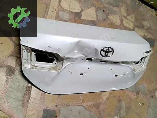 TOYOTA COROLLA BAGAJ KAPAGİ