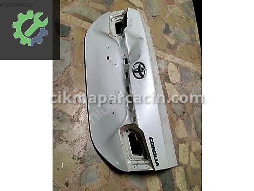 Toyota Corolla Bagaj Kapağı çıkma parça