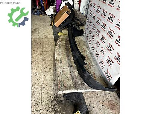 Toyota Corolla Arka Tampon çıkma parça
