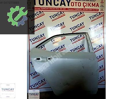 Toyota Corolla Kapı (Arka Sağ) çıkma parça