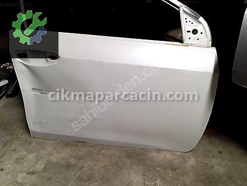 Toyota Corolla Sağ Ön Kapı çıkma parça