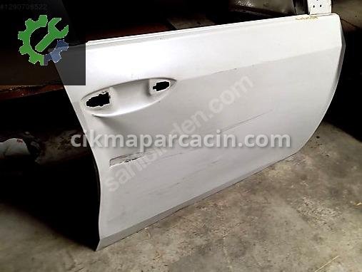 Toyota Corolla Sağ Ön Kapı çıkma parça
