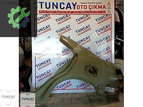 Toyota Corolla Çamurluk (Arka) çıkma parça