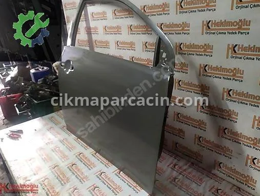 Toyota Corolla Kapı (Ön Sağ) çıkma parça