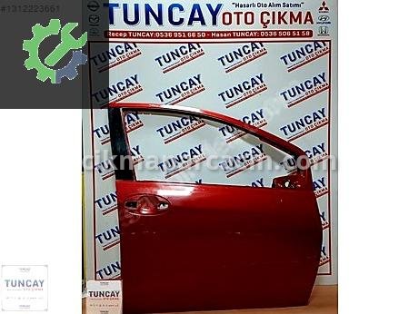 Toyota Yaris Kapı (Ön Sağ) çıkma parça