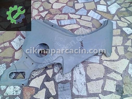 Toyota Yaris Sol Arka Çamurluk çıkma parça