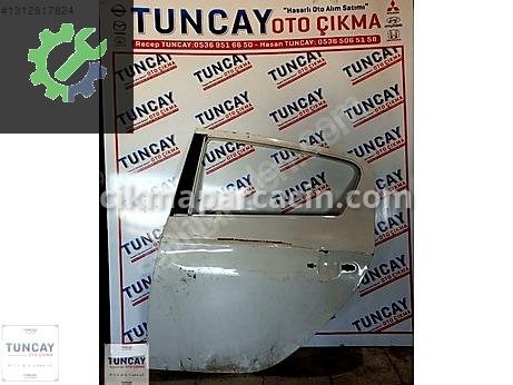 Toyota Yaris Kapı (Arka Sol) çıkma parça