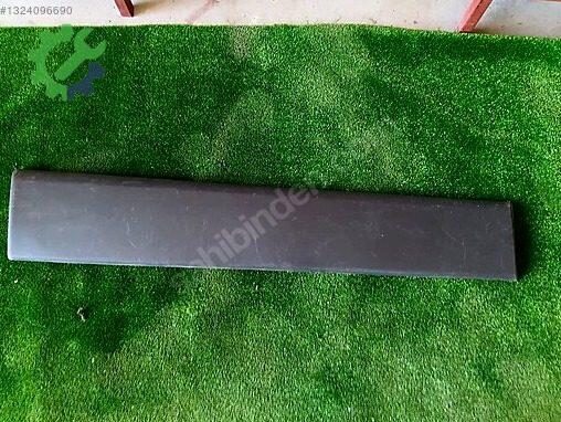 Renault Trafic Sağ Kapı Çıtası OEM8200036075 çıkma parça