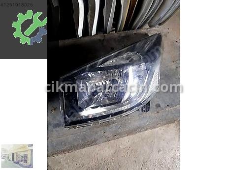 Renault Trafic Sol Ön Far çıkma parça