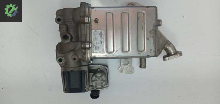Volkswagen Transporter EGR Soğutucu çıkma parça