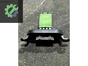TRANSPORTER CARAVELLA T6 KALORİFER REZİSTANS ÇIKMA ORJ
