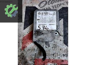 TRANSPORTER T5 2.5 AİRBAG BEYNİ 1C0909605A 1C0 909 605 A ÇIKMA