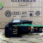 Volkswagen Passat 2008 Çıkma Cam 7H1959801