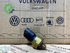 Seat Altea Sıfır Yakıt Basınç Sensörü 06E906051K