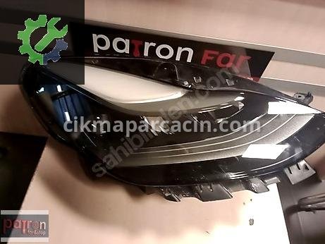Tesla Model Y Sol Ön Far çıkma parça