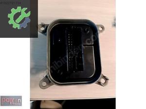 Tesla model Y juniper Far beyni Orjinal 1532925-02-E