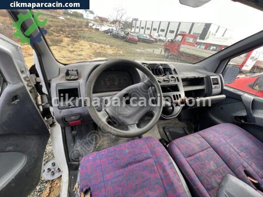Mercedes-Benz Vito Torpido çıkma parça