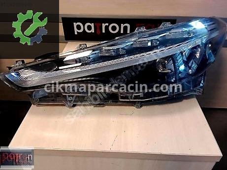 Toyota Corolla Cross Sol Ön Far çıkma parça