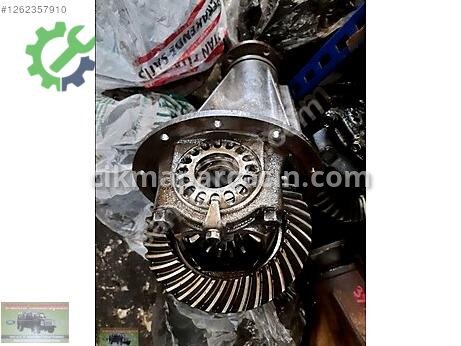 Toyota Hilux Arka Defransiyel çıkma parça