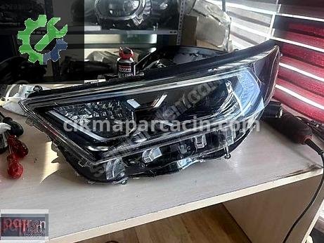 Toyota RAV4 Sol Ön Far çıkma parça