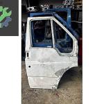 Transit sol ön kapı çıkma