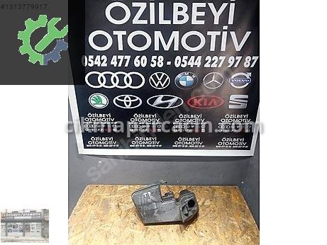 Volkswagen Transporter Cam Suyu Deposu çıkma parça