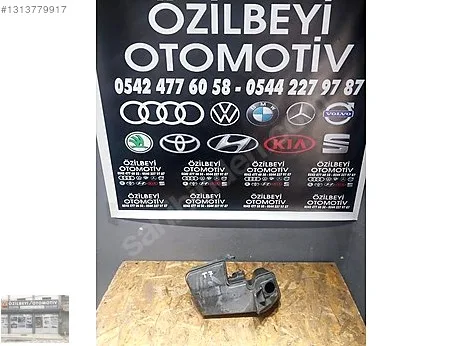 Volkswagen Transporter Cam Suyu Deposu çıkma parça