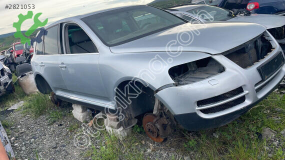 Volkswagen Touareg Far çıkma parça