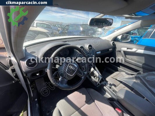 Audi A3 Torpido çıkma parça
