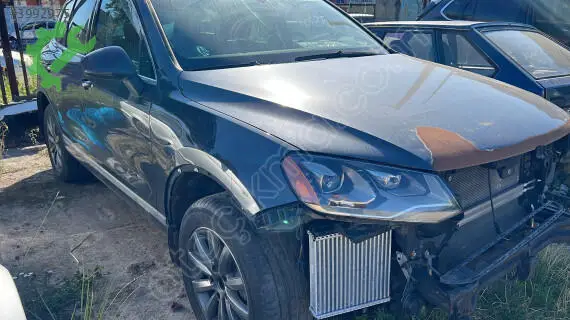 Volkswagen Touareg Far çıkma parça