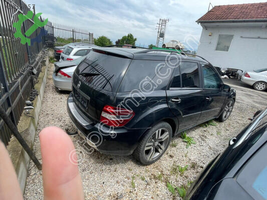 Mercedes-Benz ML Komple Ön çıkma parça