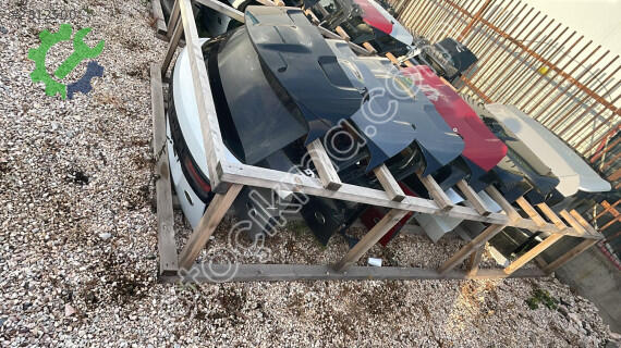 Land Rover Range Rover Bagaj Kapağı çıkma parça