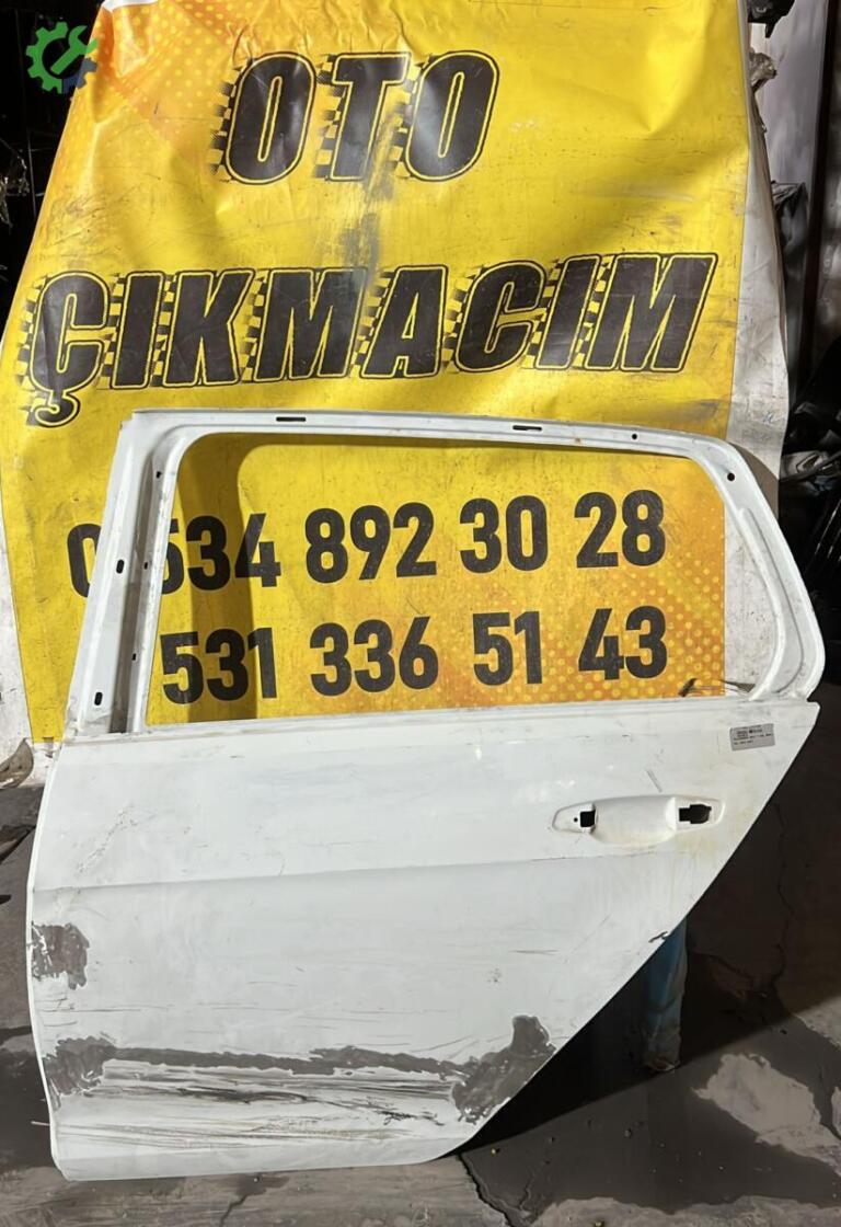 Volkswagen Golf Sol Arka Kapı çıkma parça