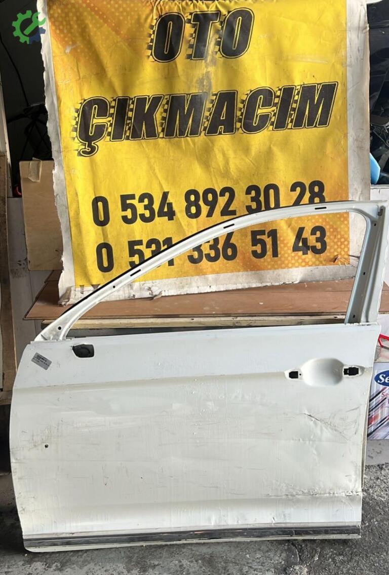 Volkswagen Passat Sol Ön Kapı çıkma parça