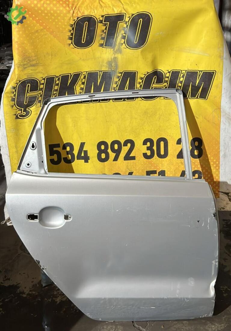 Volkswagen Polo Sağ Arka Kapı çıkma parça